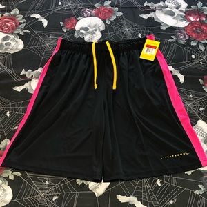 NWT 2013 NIKE DRI-FIT FLY BCA BREAST CANCER AWARENESS LIVESTRONG CANCER SHORTS L